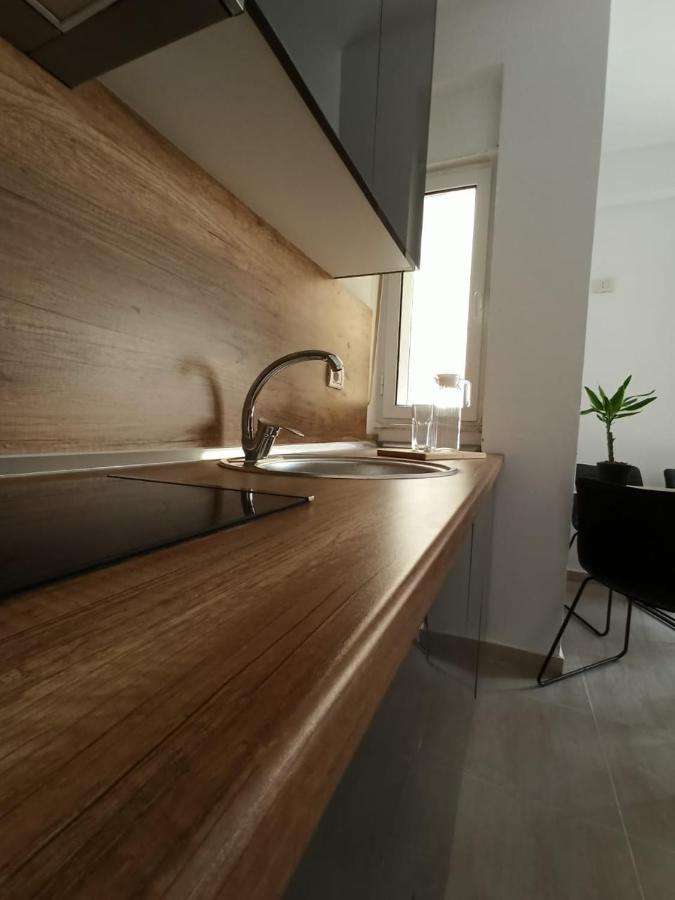 Apartments Hi-Tech Дуррес Экстерьер фото