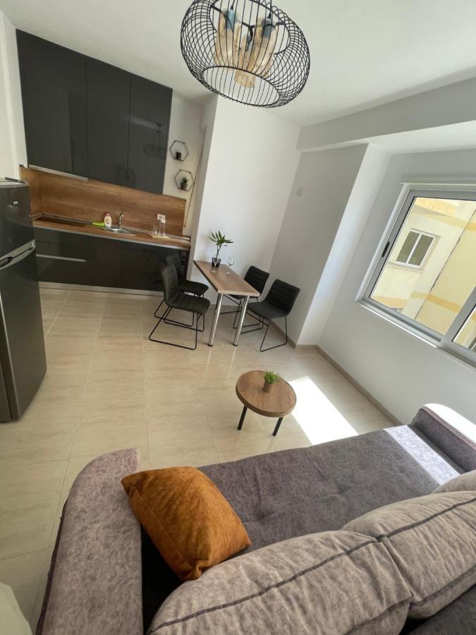 Apartments Hi-Tech Дуррес Экстерьер фото